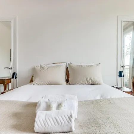 Apartamento The Bridge - Elegant & Bright - By Mon Petit Fare *